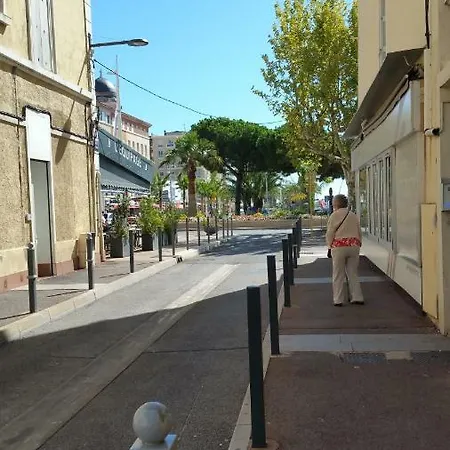 Studio Le Pescadou, Climatise Et Lumineux, A Deux Pas Des Plages Et De La Gare Apartment Saint-Raphael (Var)